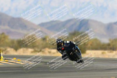 media/Jan-13-2024-SoCal Trackdays (Sat) [[9c032fe5aa]]/Turn 14 (10am)/